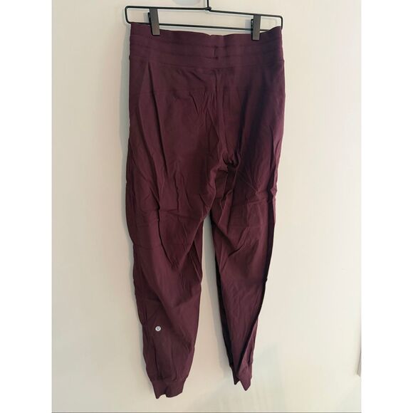 Lululemon Dance Studio Jogger Pants Women’s Size 6 Casual Burgundy - Picture 3 of 10